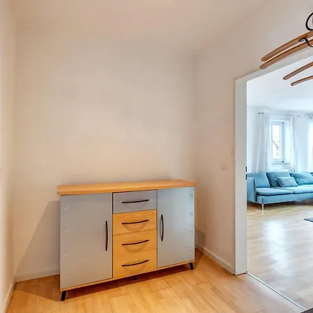 Апартаменты 3-zimmer Mit Sehr Gutem Grundriss Und Balkon Мюнхен