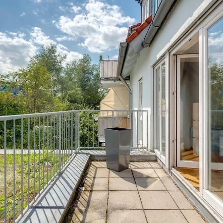 Апартаменты 3-zimmer Mit Sehr Gutem Grundriss Und Balkon *